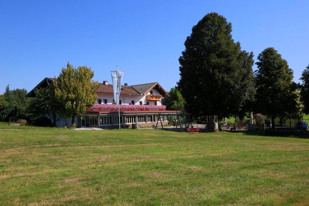 Landgasthof Zum Saegwirt Eggstätt Exterior photo